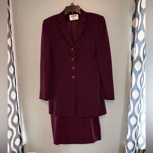 Kasper Women's Burgandy Skirt Suit